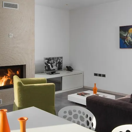 Valsavia-apartment Monsena With Pool And Apartmán Rovinj