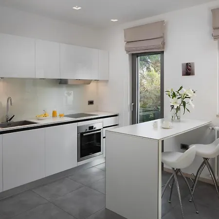 Valsavia-apartment Monsena With Pool And *