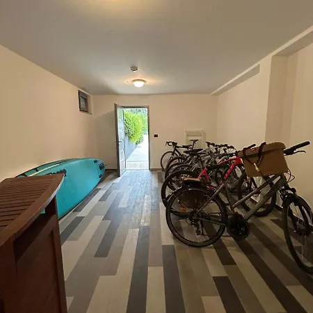 Villa Valsavia-Apt Monsena With Pool,Spa&Bike Depo *